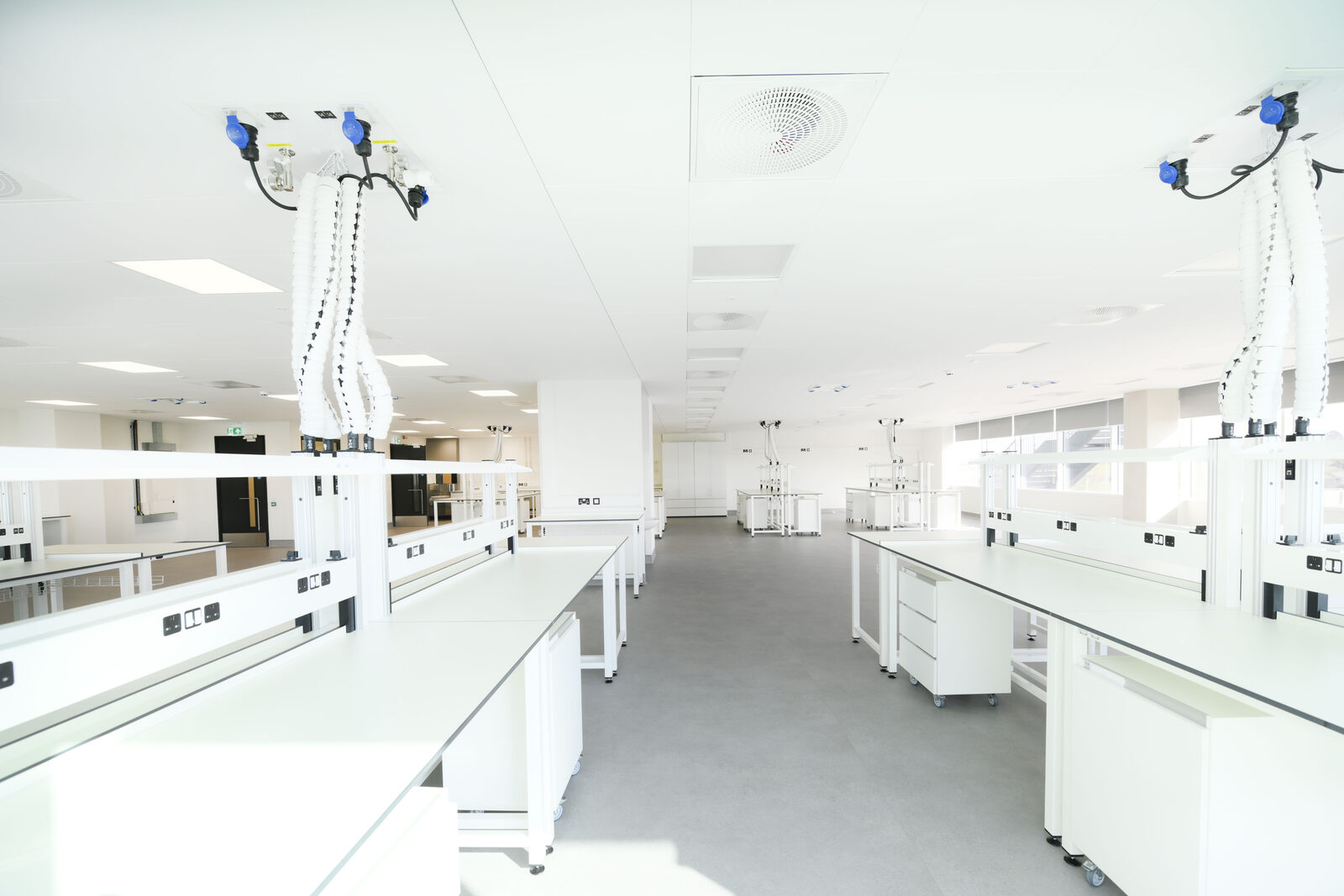 An open-plan laboratory floor at Oxford North